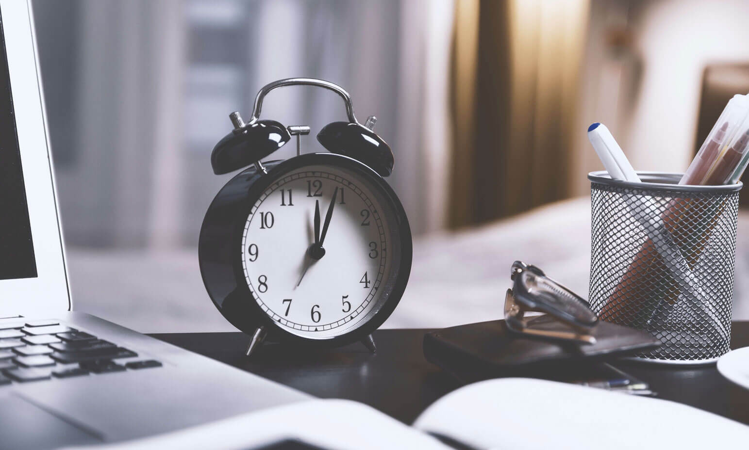 Win back 500 hours of your time by onboarding a  Virtual Assistant